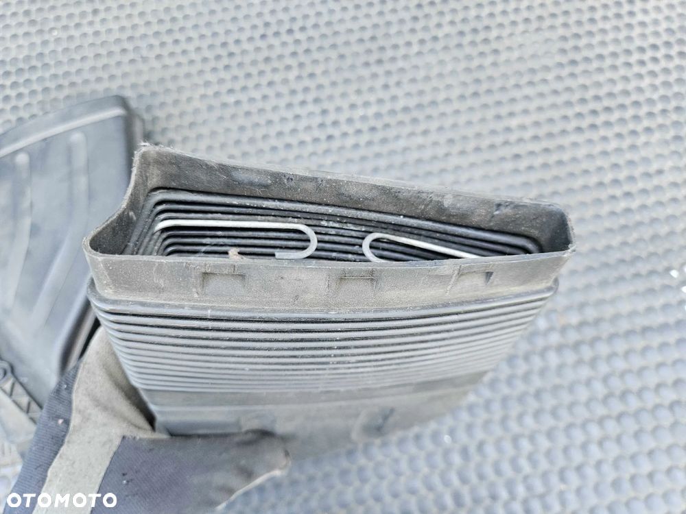 Przewód Dolot 8E0129618D 8E0129617D Wlot Kanał Filtra Powietrza Pas Przedni AUDI A4 B6 B7 - 18