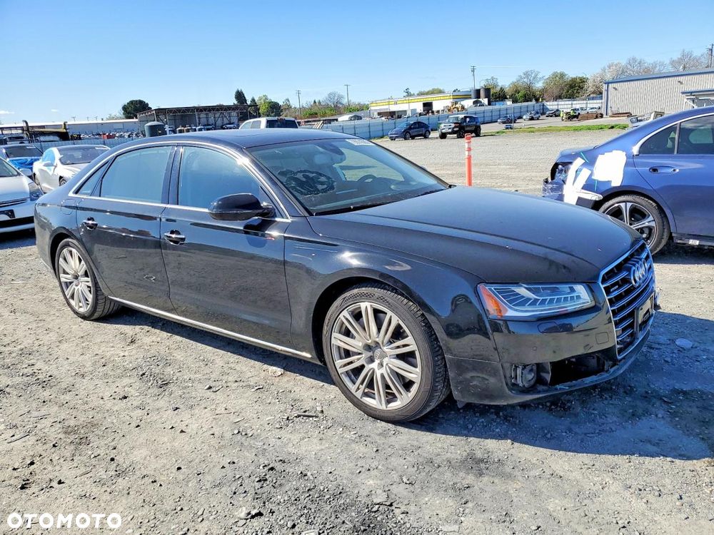 Audi A8 - 1