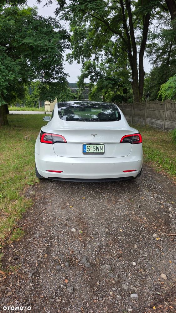 Tesla Model 3 Long Range RWD - 5