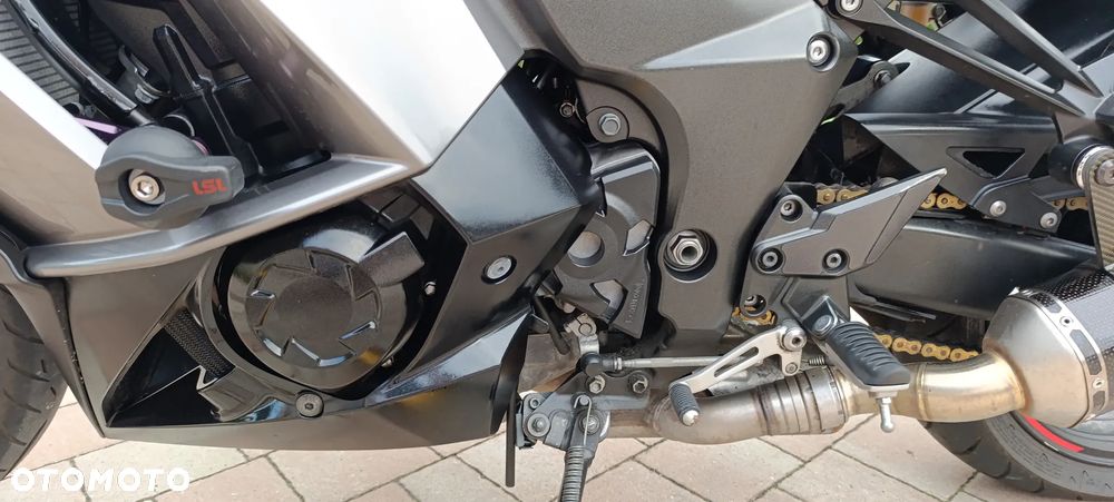 Kawasaki Ninja 1000 SX - 36