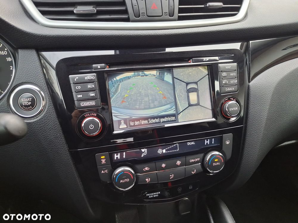 Nissan Qashqai 1.6 DIG-T 360 - 10