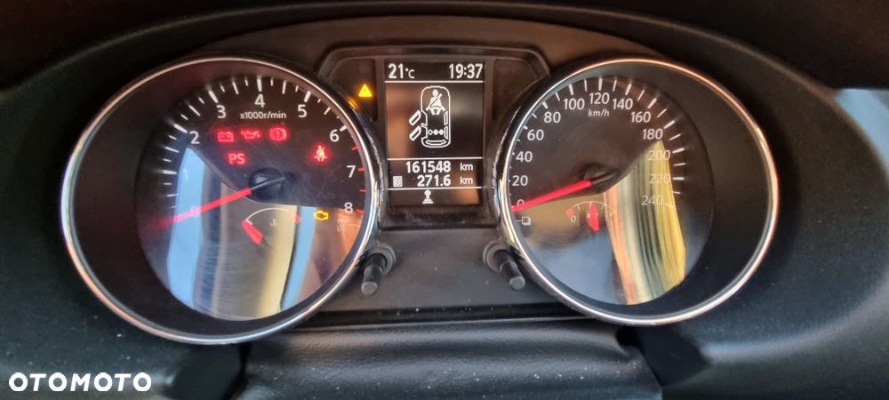 Nissan Qashqai - 4
