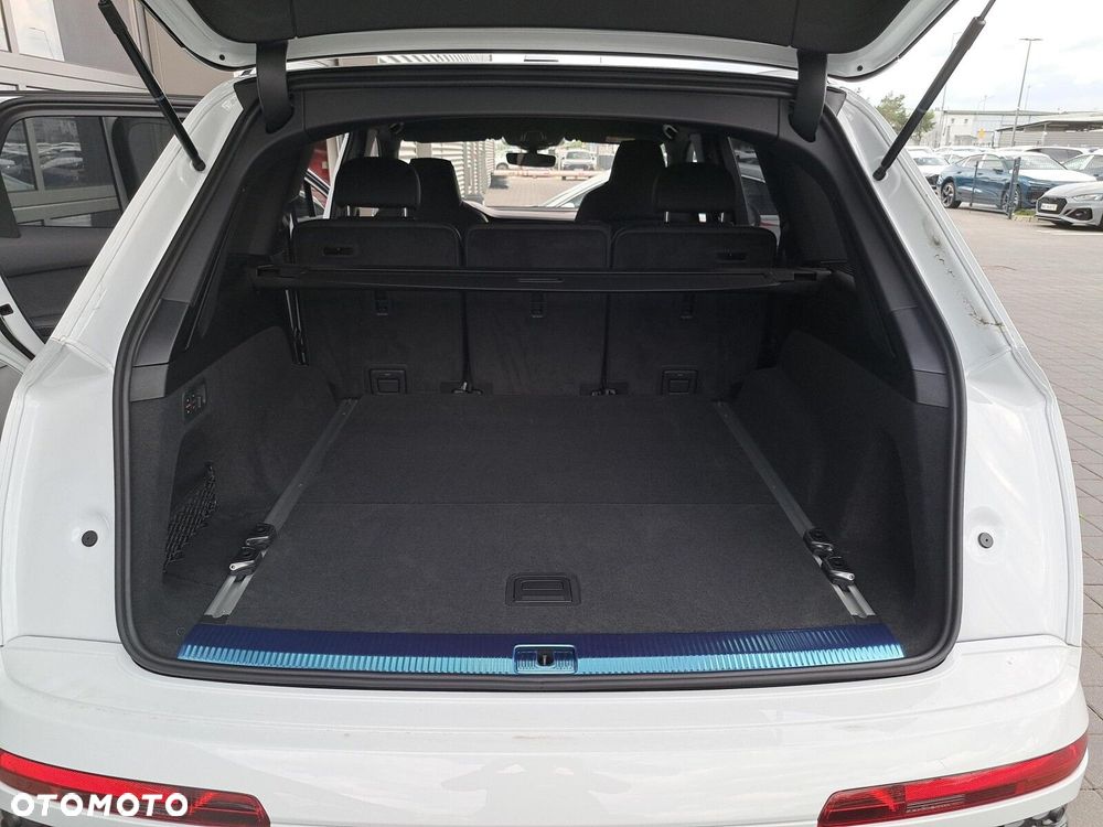 Audi Q7 - 17