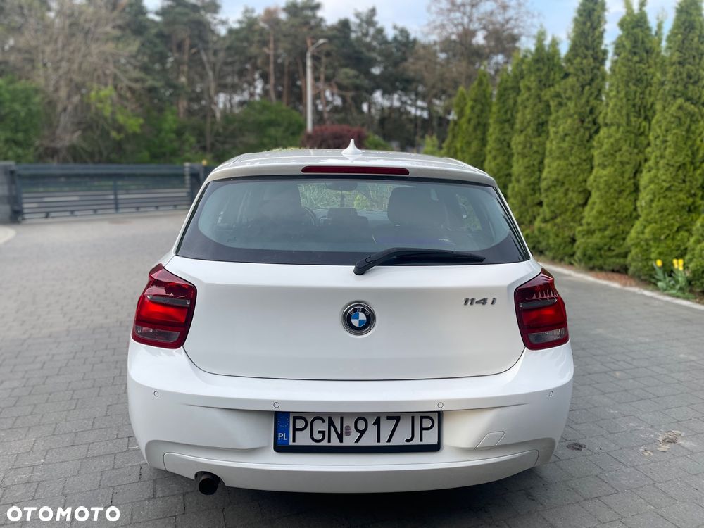 BMW Seria 1 114i - 8