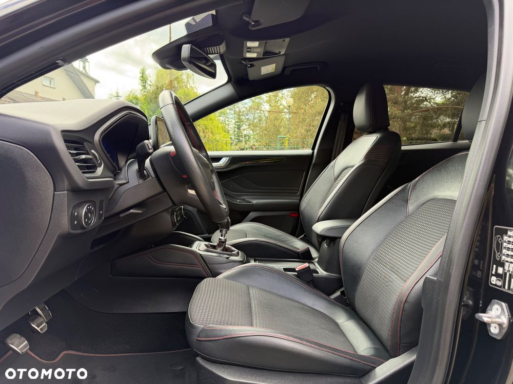 Ford Focus 1.5 EcoBlue Start-Stopp-System ST-LINE - 5