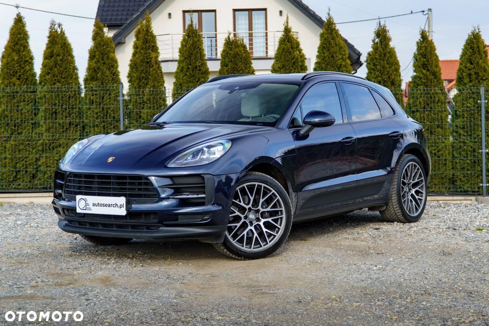 Porsche Macan Standard - 1