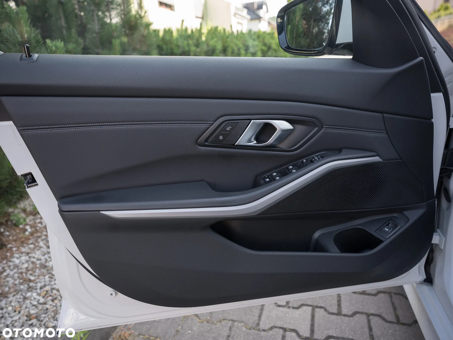 BMW Seria 3 318d Business Edition - 27