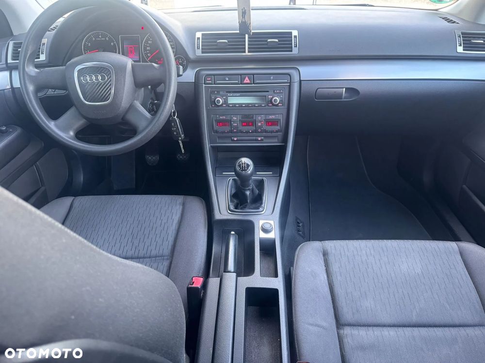 Audi A4 1.6 - 4
