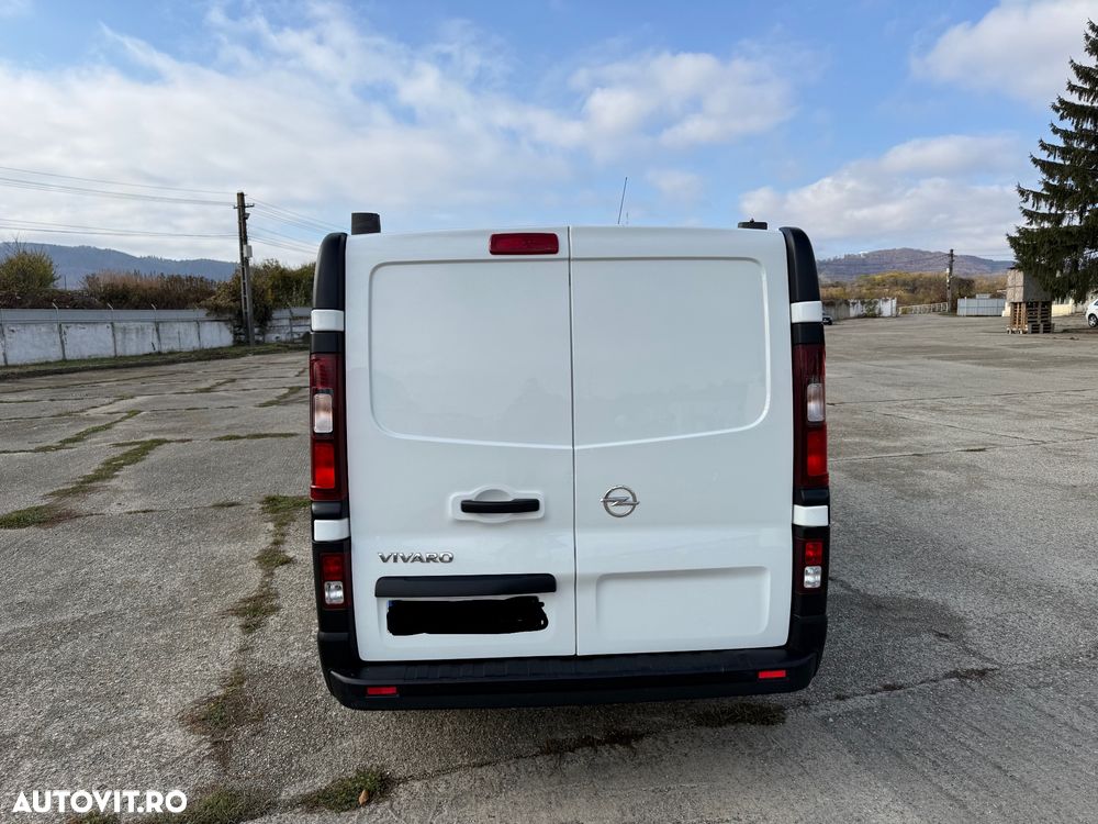 Opel Vivaro - 5