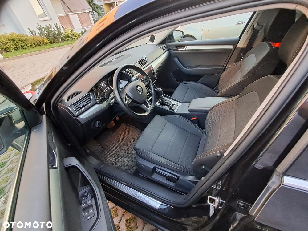 Skoda Superb 1.8 TSI Ambition DSG - 13