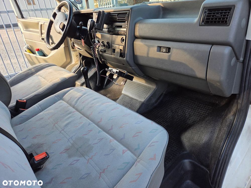 Volkswagen Transporter - 10