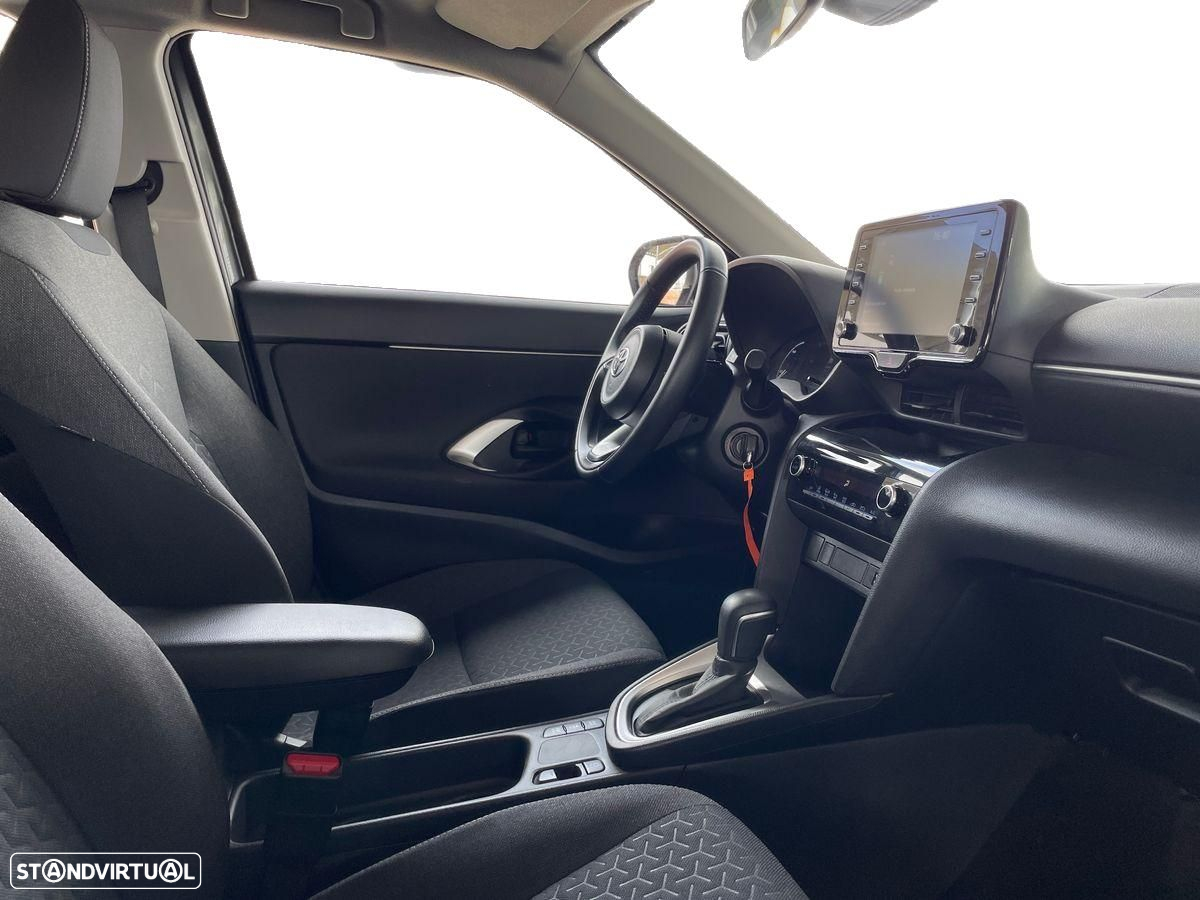 Toyota Yaris Cross - 6
