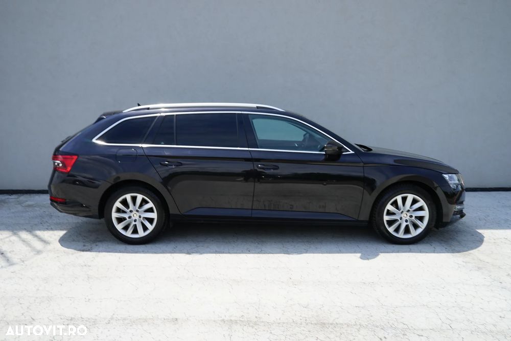 Skoda Superb 2.0 TDI DSG Style - 7
