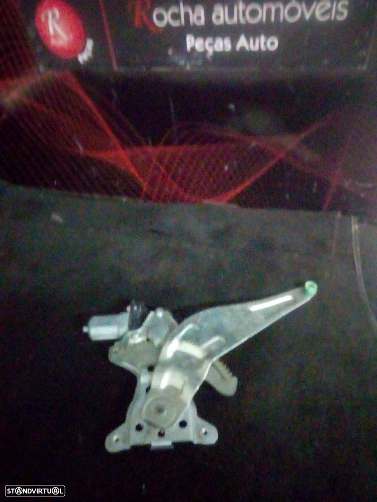 Elevador Trás Dto Suzuki Sx4 (Ey, Gy) - 1