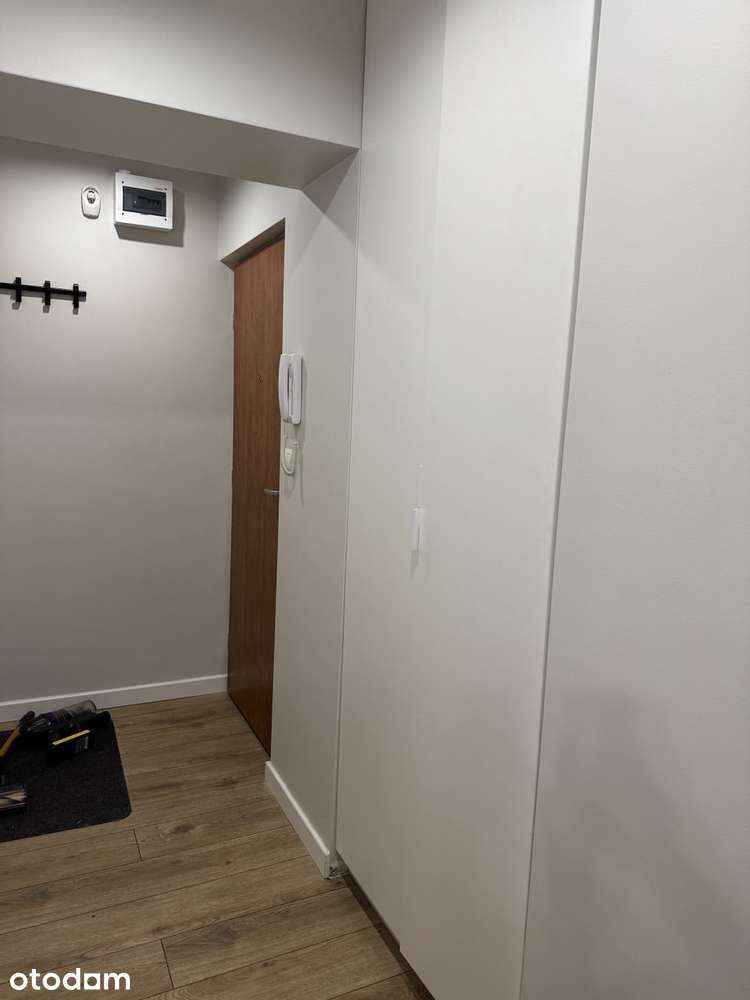 Kawalerka 28 m² z osobną kuchnią i balkonem | Muranów, ul. Anielewicza