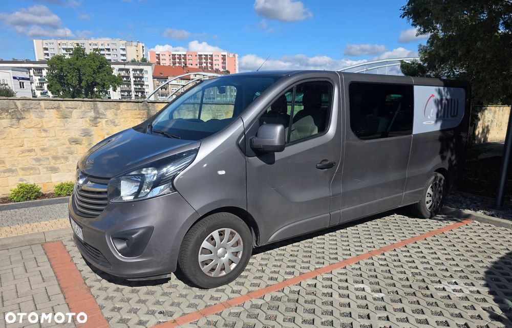 Opel Vivaro - 2