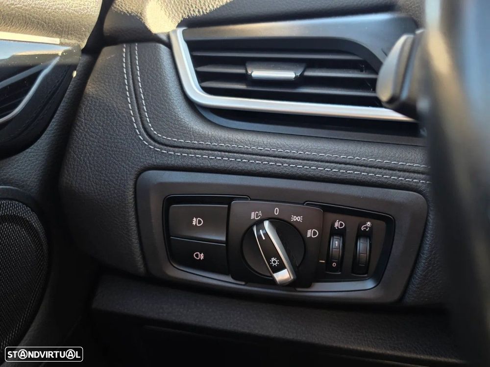 BMW 216 Active Tourer d Line Sport Auto - 13