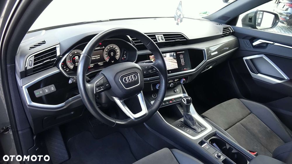 Audi Q3 Sportback - 5