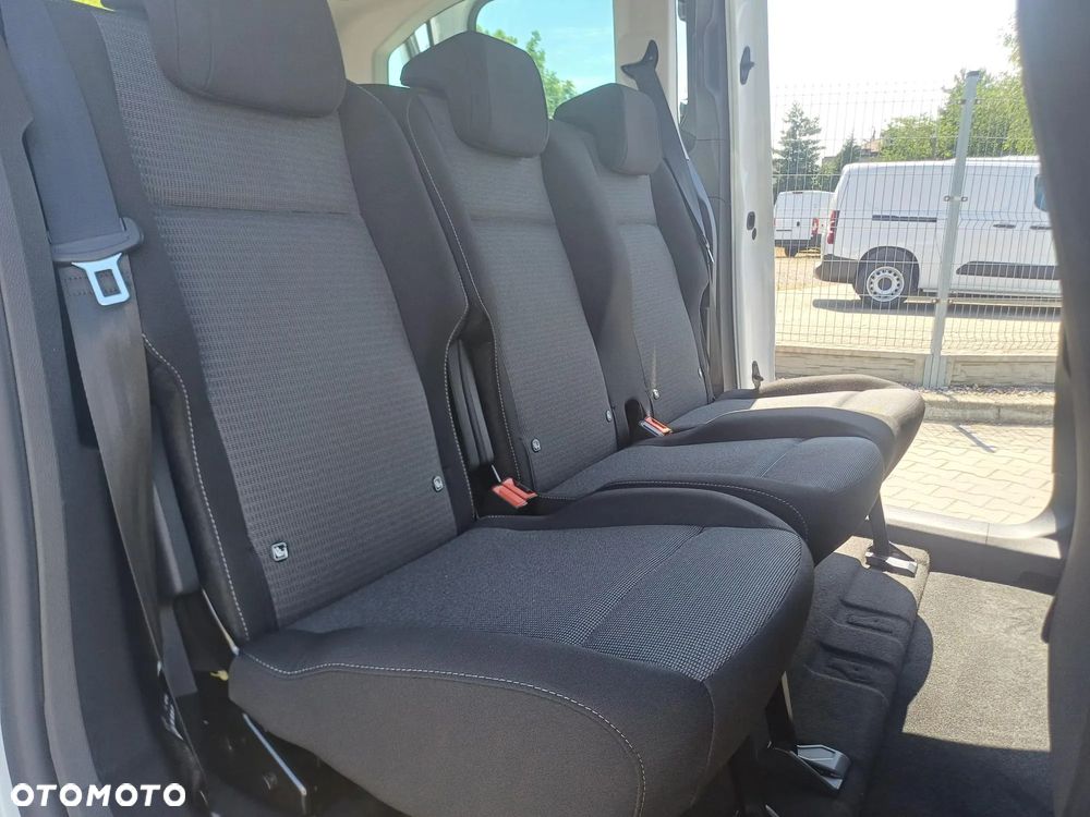 Toyota Proace City Verso - 14
