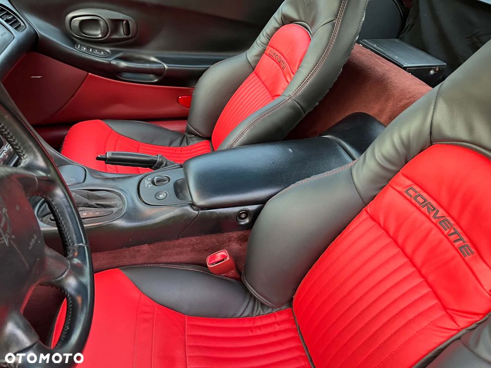 Chevrolet Corvette 5.7 - 11