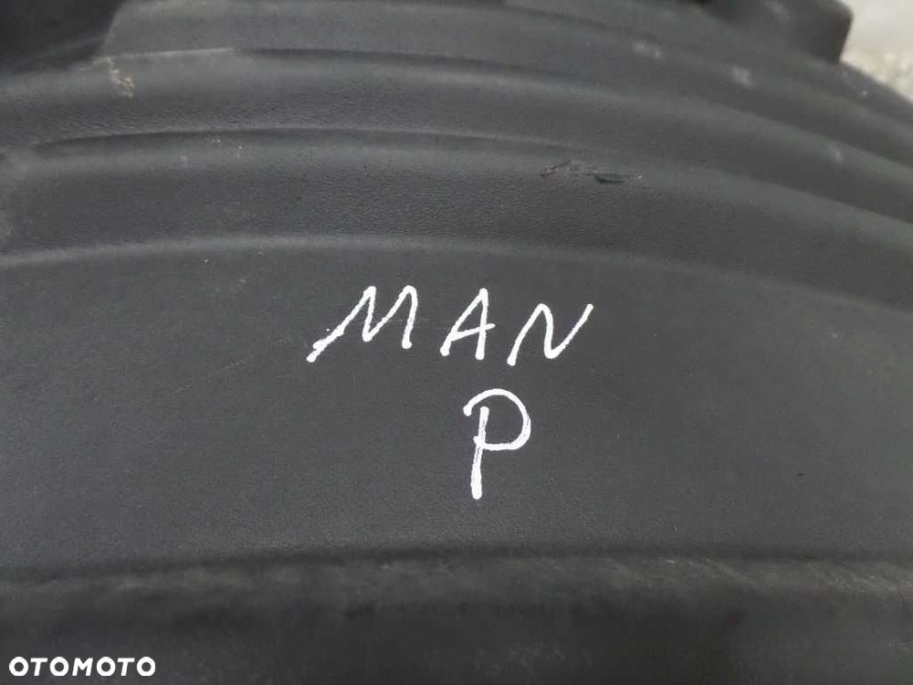 MAN TGL TGM TGA 8-180 STOPIEN STOPNICA PRAWA 81612300102 - 7