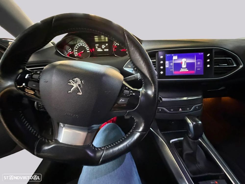 Peugeot 308 - 15