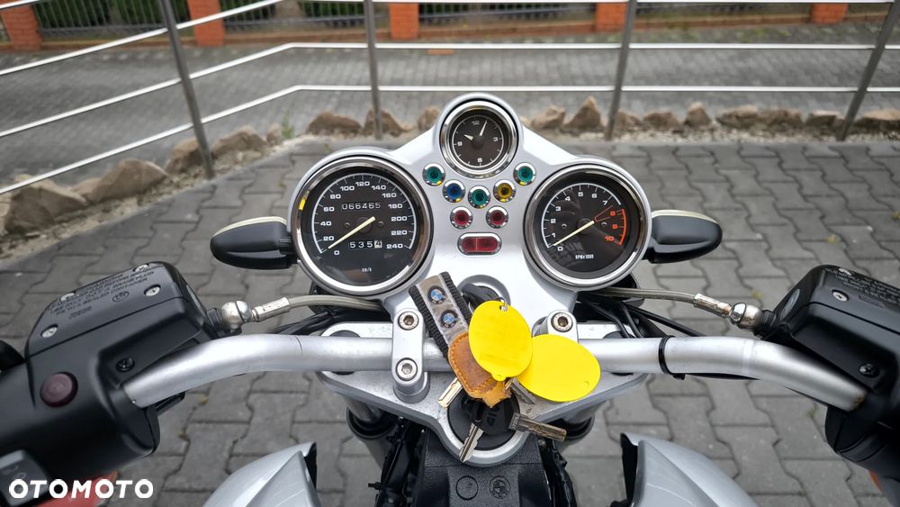 BMW R - 11