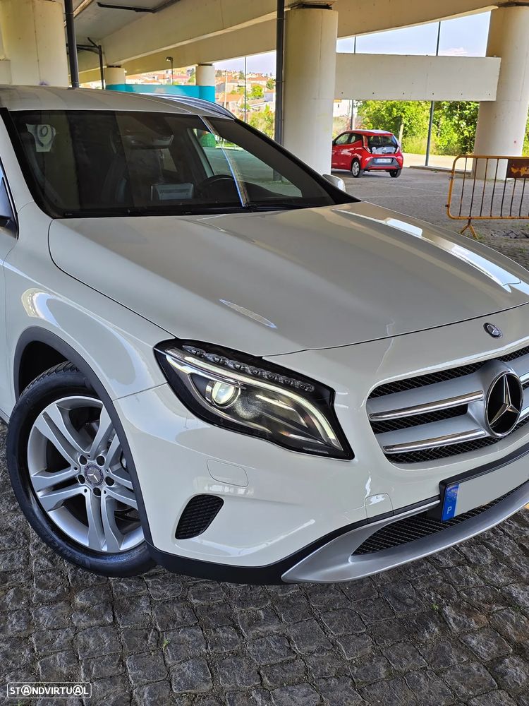Mercedes-Benz GLA 180 (CDI) d Urban - 24