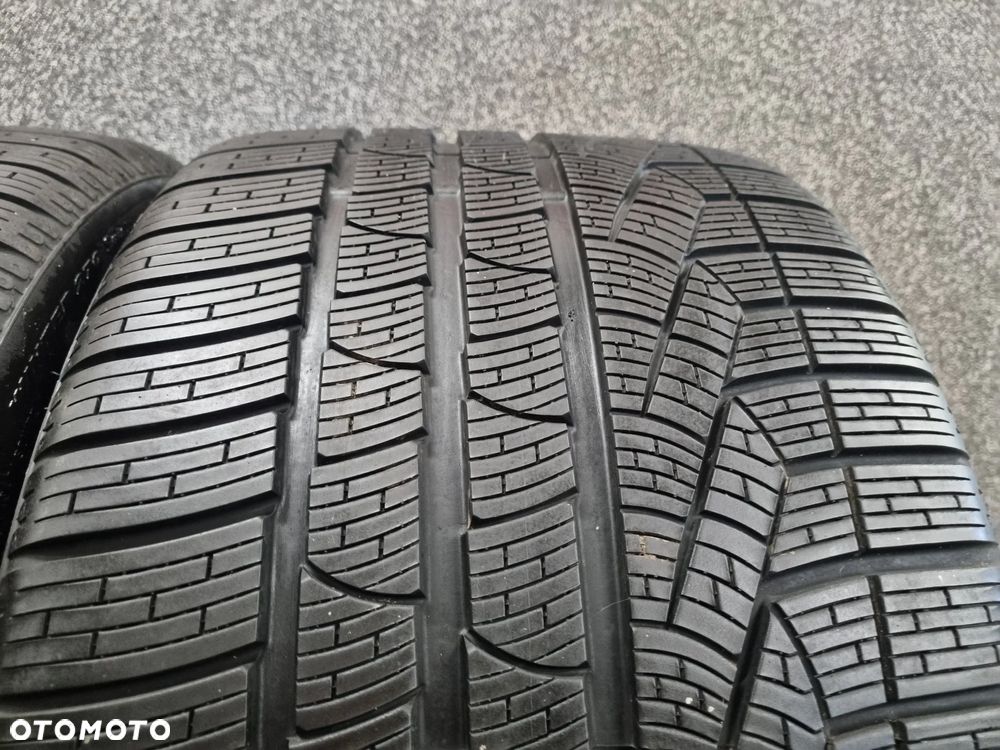 Opony Zimowe Pirelli Sotto Zero Winter Serie II  305/30/20 103W 2szt. ŁADNE! - 3