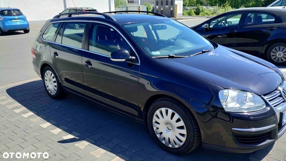 Volkswagen Golf 1.6 Comfortline - 4