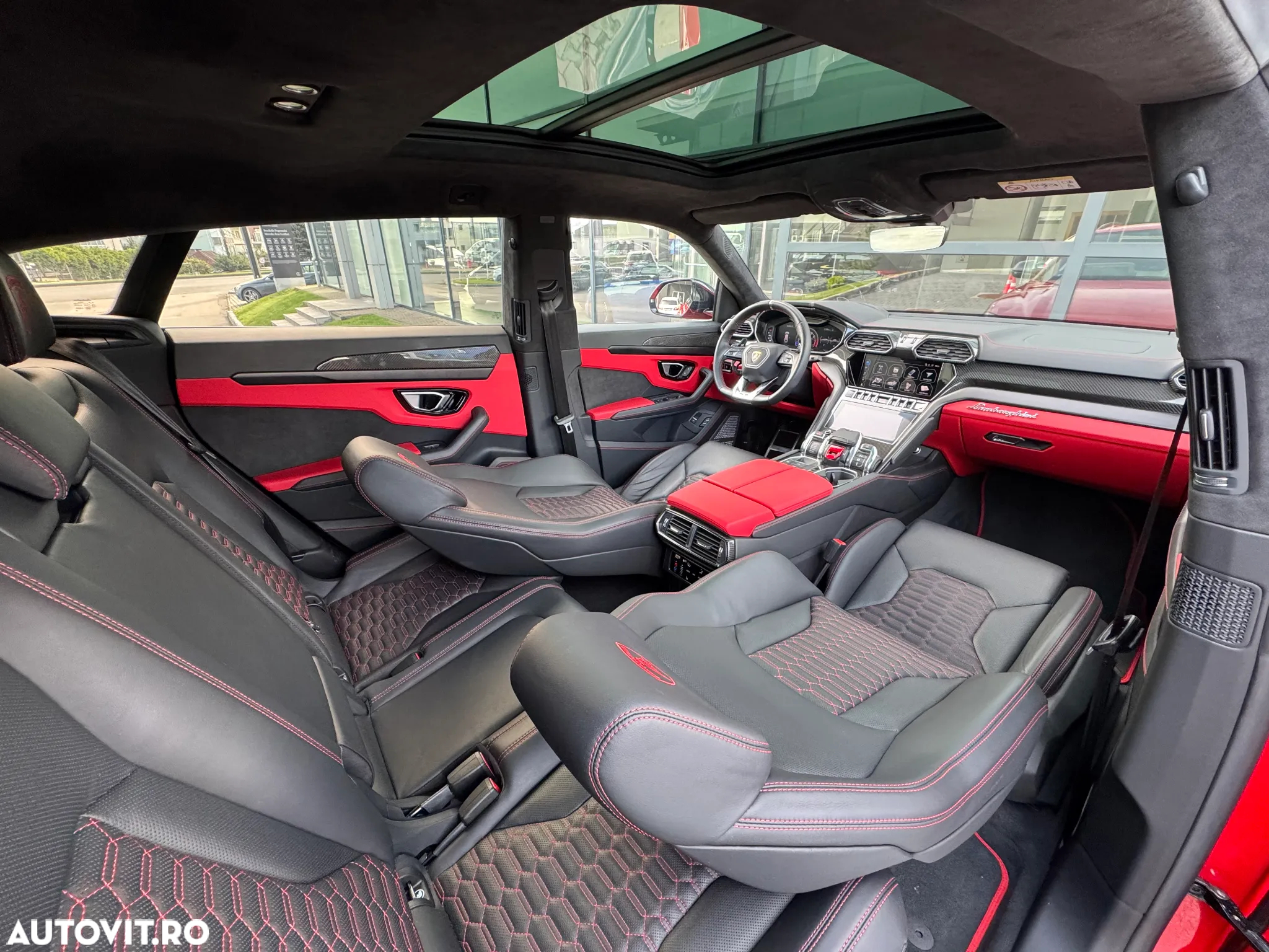 Lamborghini URUS - 9