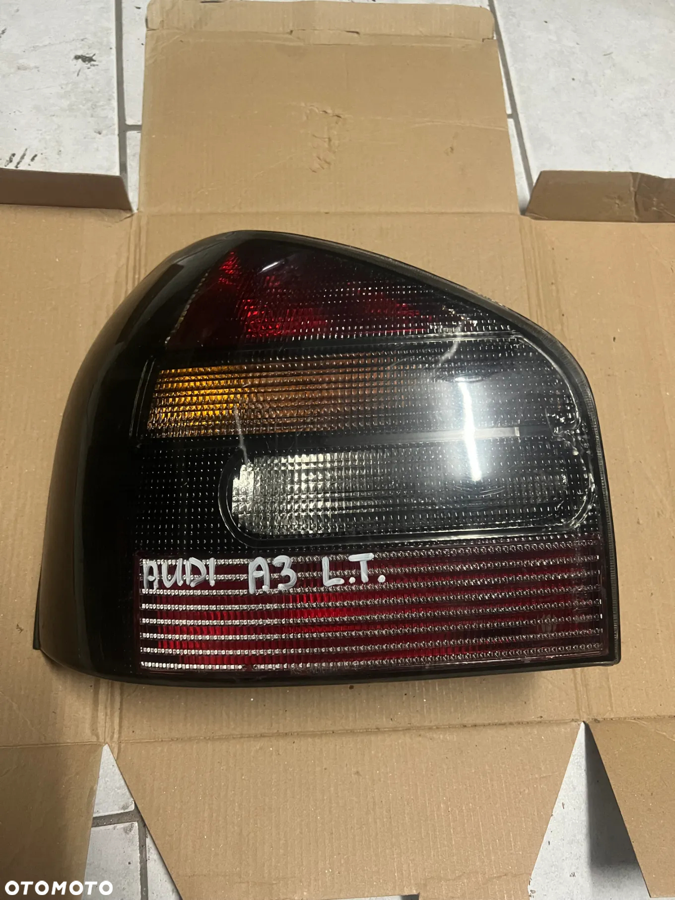 KOMPLET AUDI A3 8L INPRO TUNING CIEMNA CIEMNE LAMPY TYŁ TYLNE LEWA PRAWA 0013 - 2