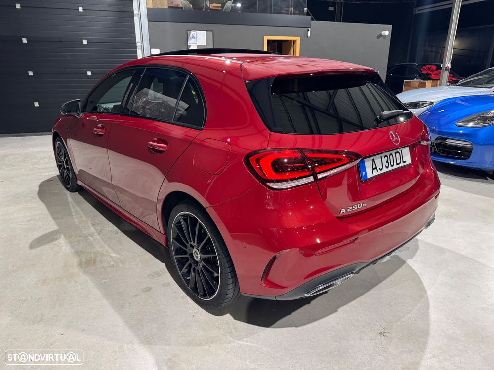 Mercedes-Benz A 250 e AMG Line - 8