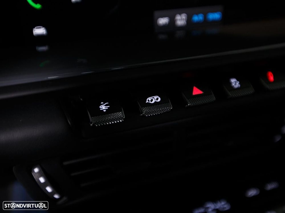 Porsche 911 (992) Carrera 4 GTS - 43