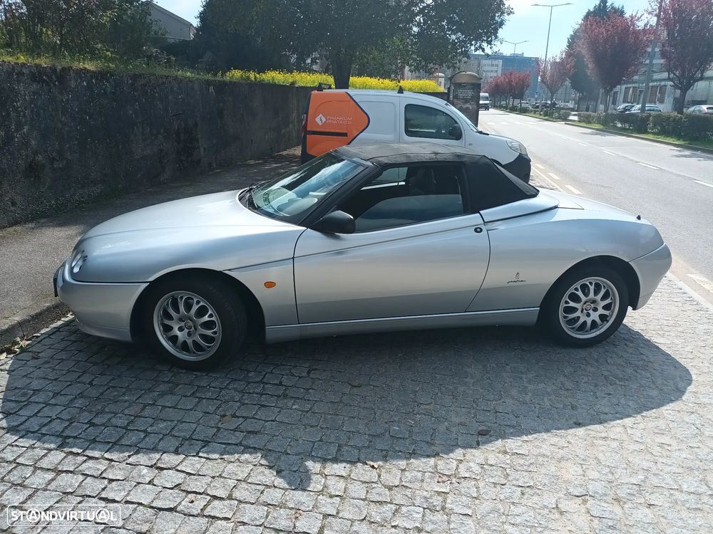 Alfa Romeo Spider 2.0 TS - 14