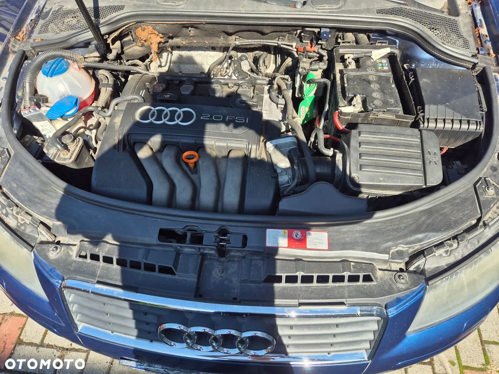 Audi A3 3-drzwiowe 2.0 FSI Attraction - 8