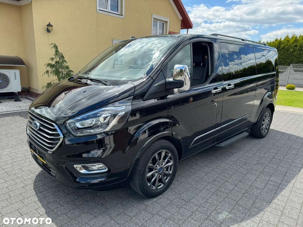 Ford Tourneo Custom - 3