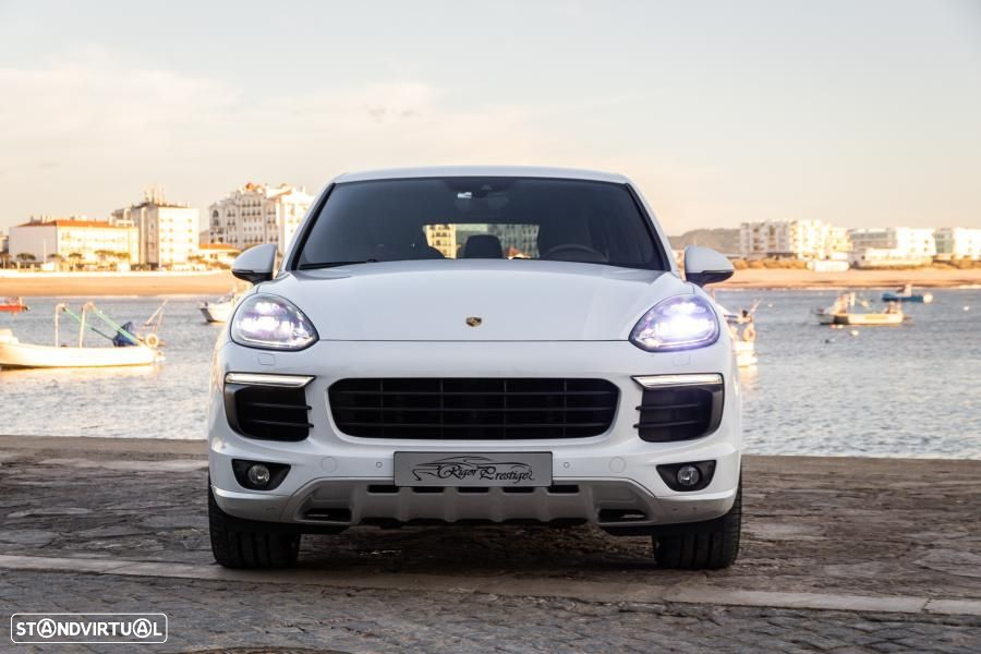 Porsche Cayenne S E-Hybrid - 5