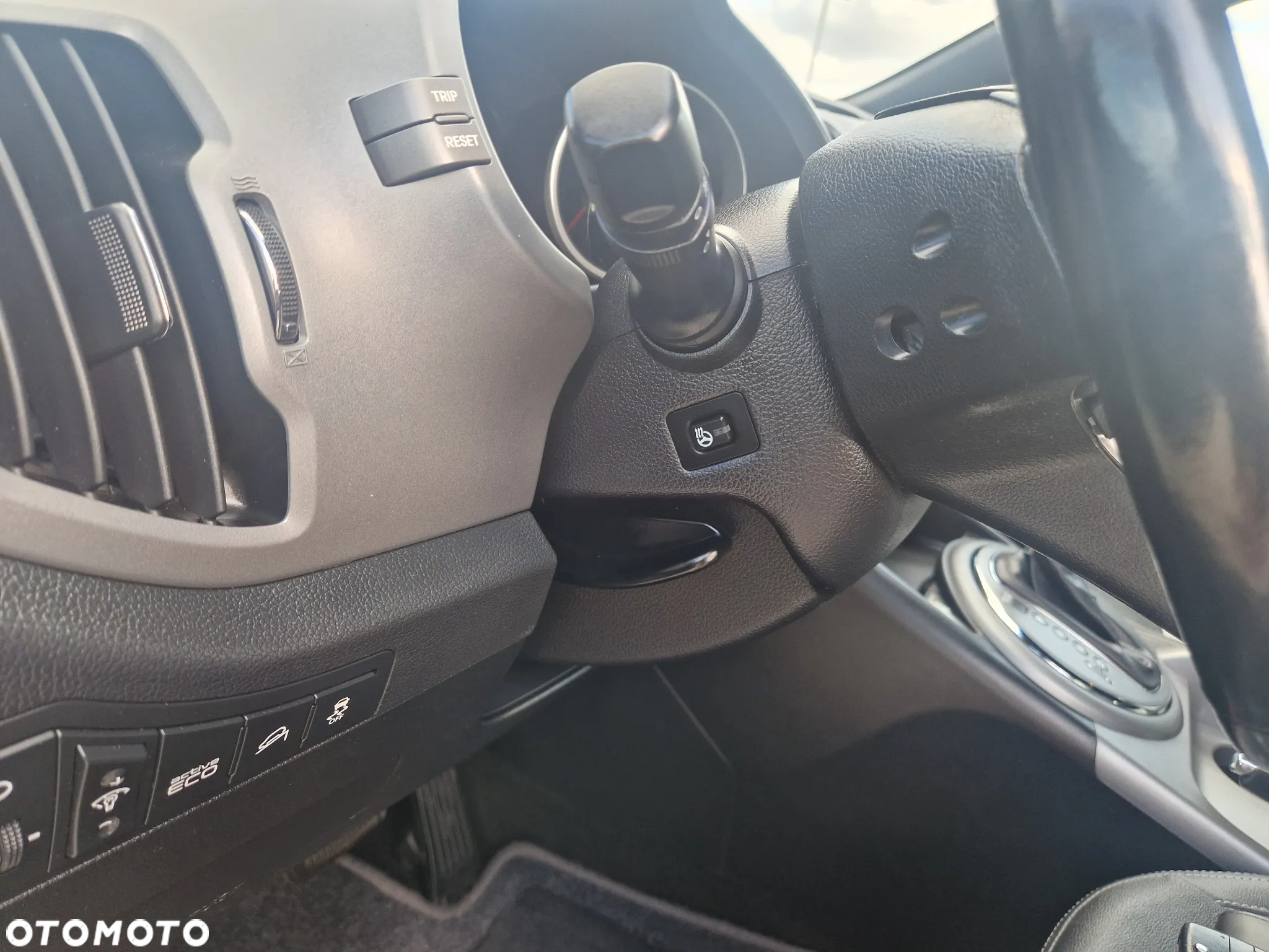 Kia Sportage 2.0 CRDI 4WD Automatik Fifa World Cup Edition - 17