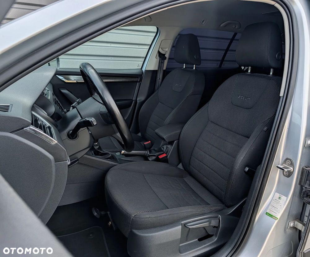 Skoda Octavia 1.8 TSI (Green tec) 4x4 DSG Scout - 7