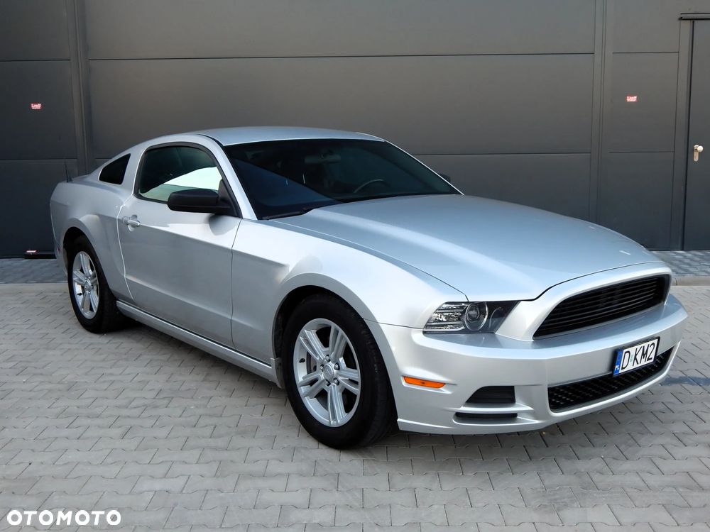 Ford Mustang - 12