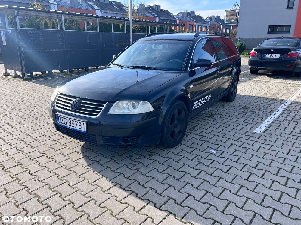 Volkswagen Passat 1.9 TDI Highline - 2