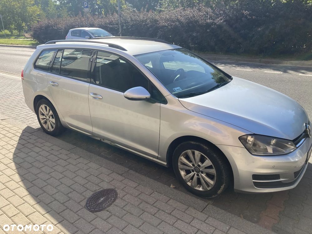 Volkswagen Golf 1.6 TDI BlueMot Comfortline - 8