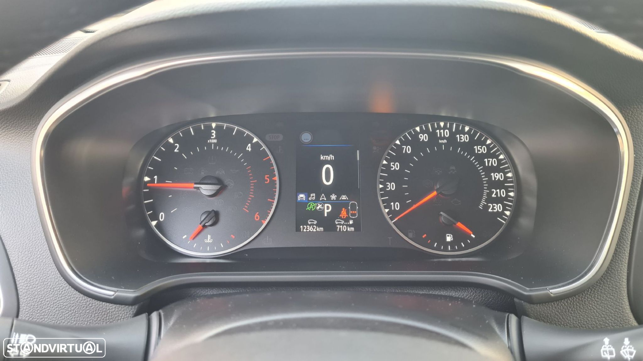 Renault Mégane 1.5 Blue dCi Intens EDC - 16