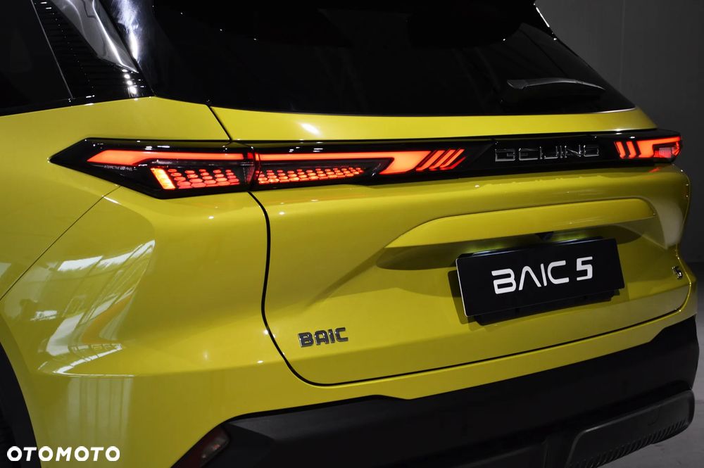 BAIC 5 1.5T Luxury DCT - 14