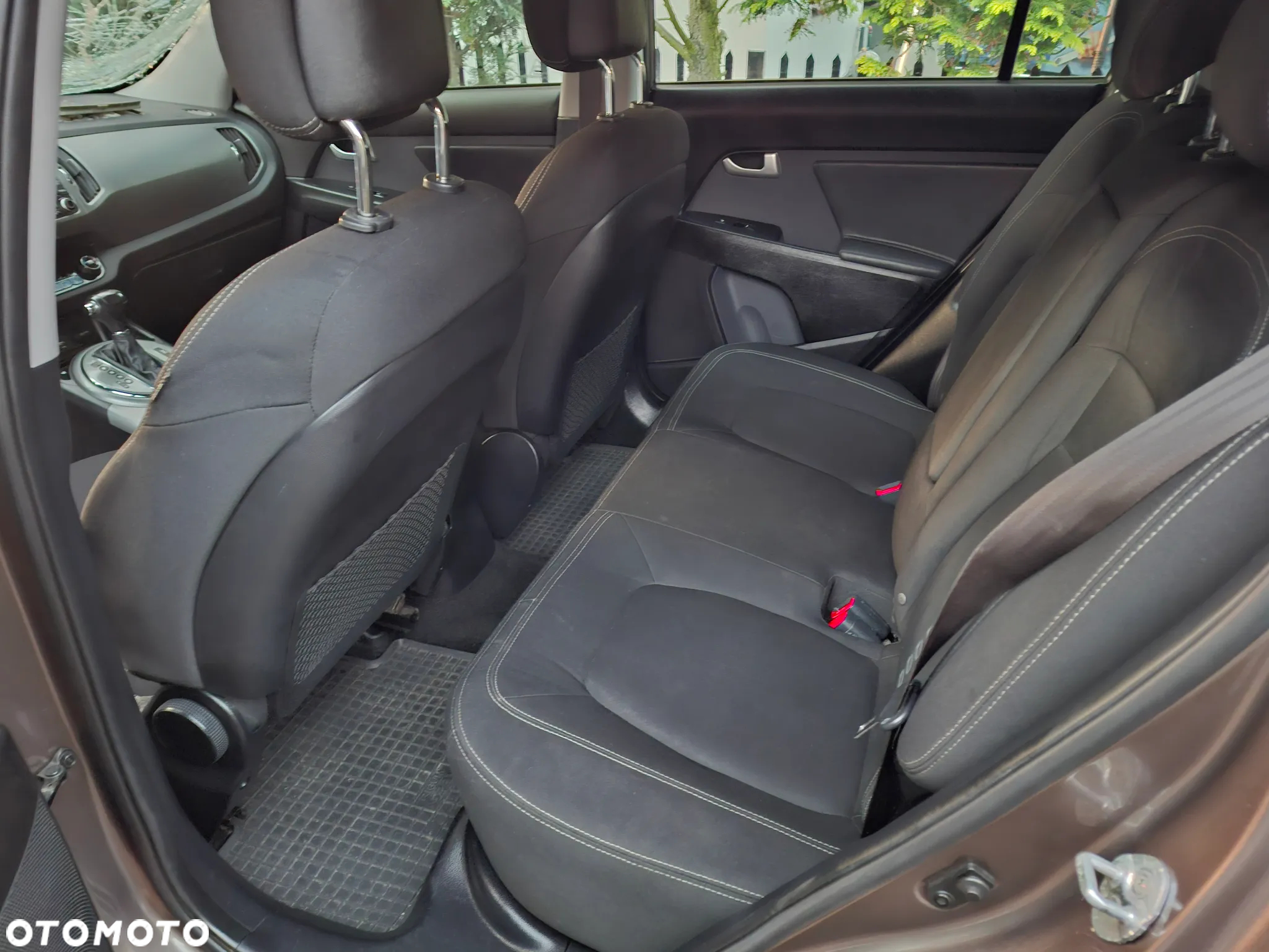 Kia Sportage 2.0 CRDI 4WD Automatik Dream-Team Edition - 14