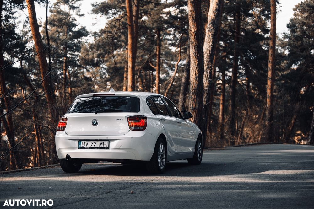 BMW Seria 1 118i Sport Line - 2
