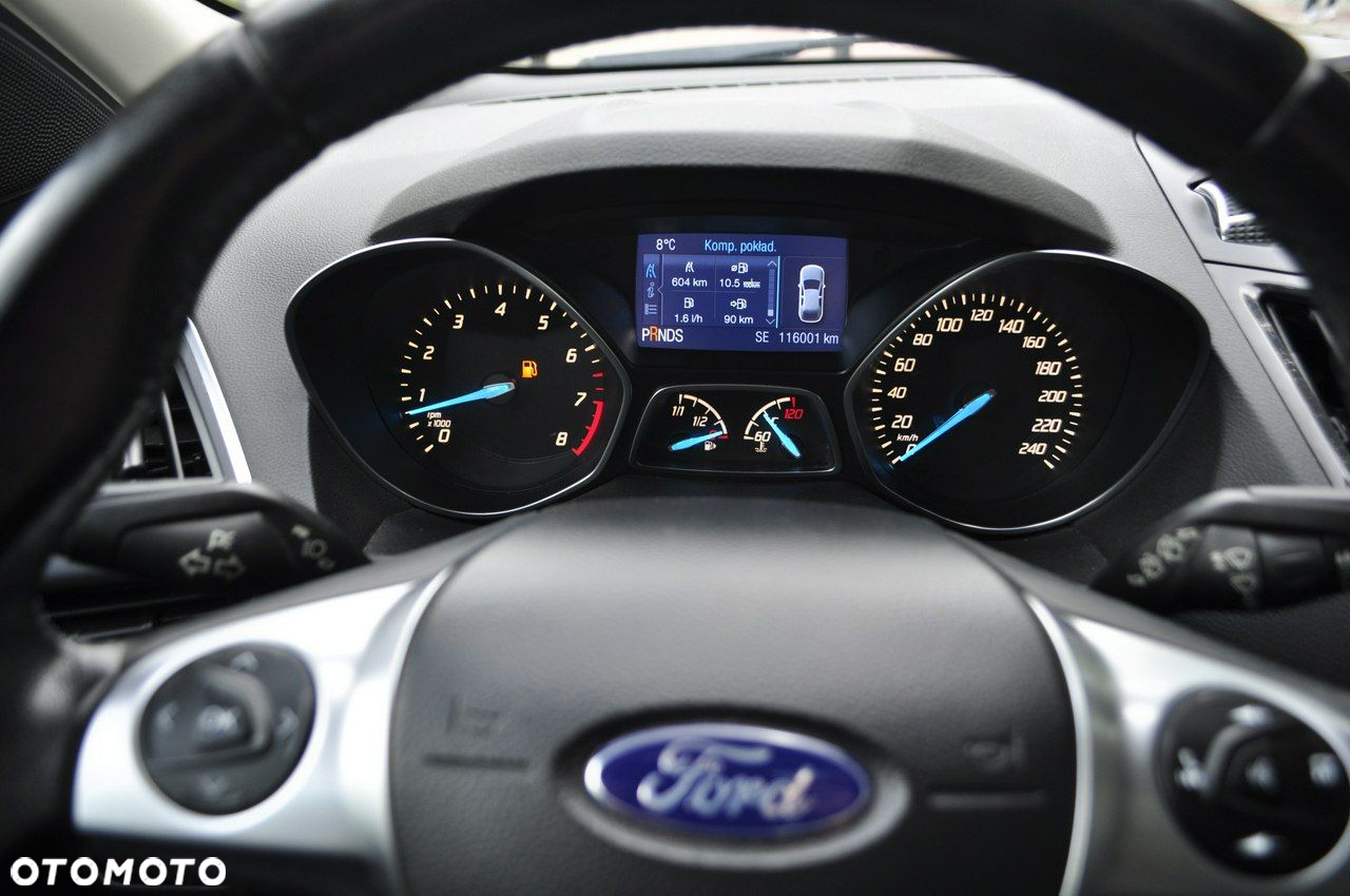 Ford Kuga 1.6 EcoBoost 4x4 Titanium - 9