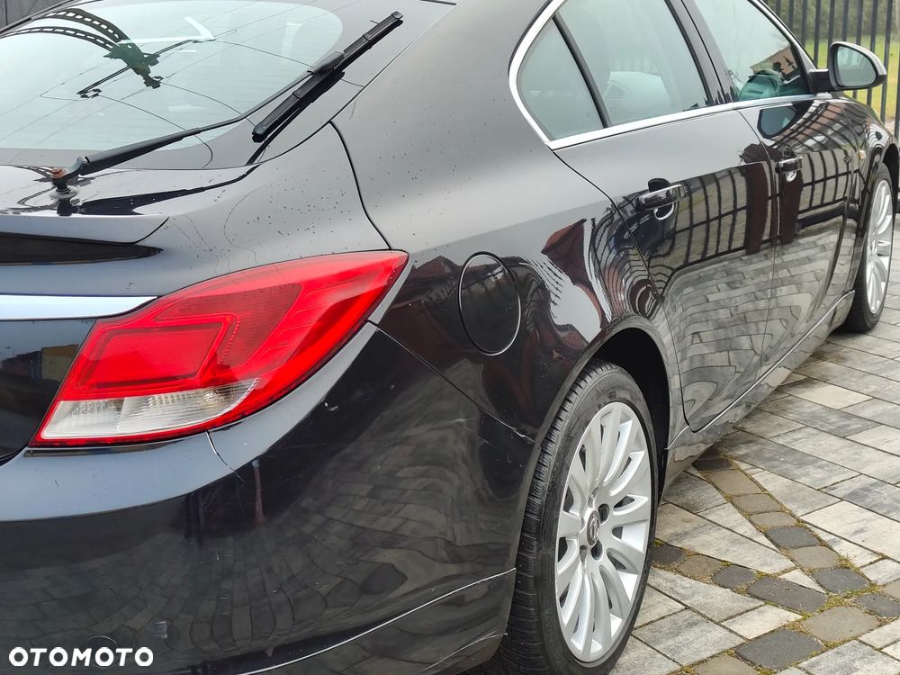 Opel Insignia 2.0 CDTI - 9