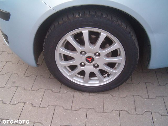 Mitsubishi Colt - 14